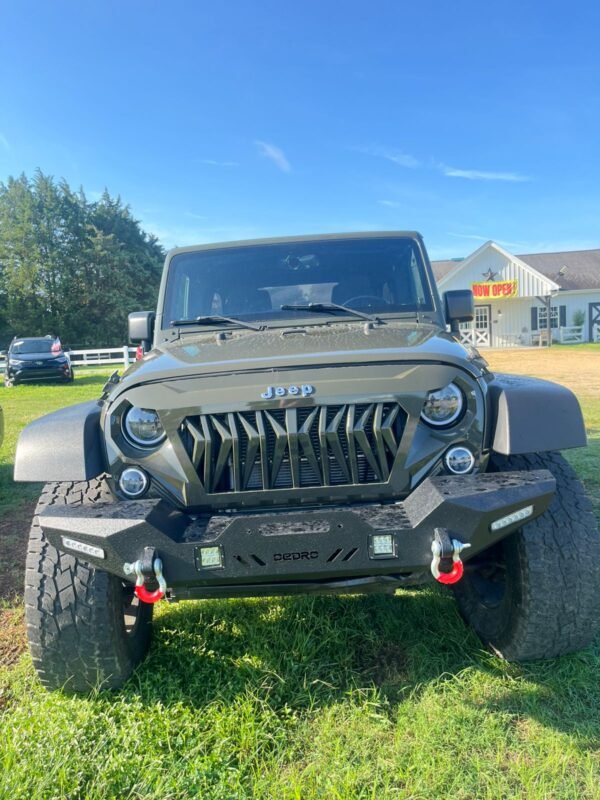 FRENTE 2015 Jeep Wrangler Rubicon 76.000 millas