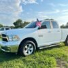 FRENTE ESQ COND 2017 Ram 1500 Crew Cab · SLT Pickup 4D, 129.000 millas 5 1/2 ft