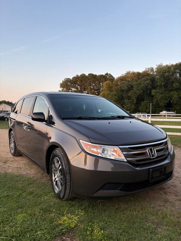 IMG_0661 (1) 2012 Honda Odyssey Ex 183.000 millas