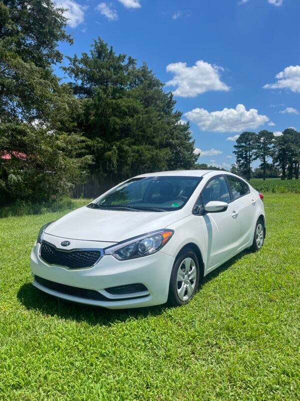2015 Kia Forte 79.000 millas