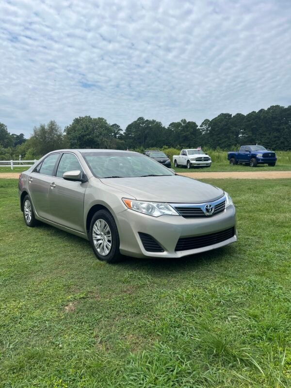 IMG_7224 2014 Toyota Camry 127.000 millas