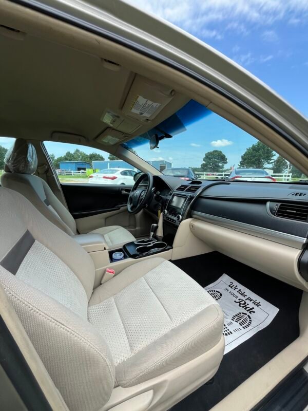 IMG_7225 2014 Toyota Camry 127.000 millas