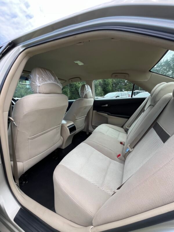 IMG_7226 2014 Toyota Camry 127.000 millas