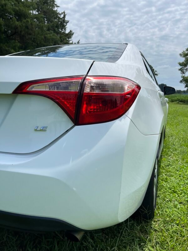 2017 Toyota Corolla 97.000 millas