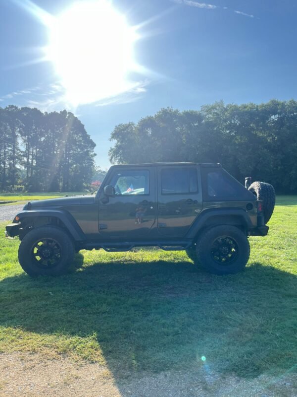 Imagen de WhatsApp 2025-07-19 a las 07.32.26_67945273 2015 Jeep Wrangler Rubicon 76.000 millas