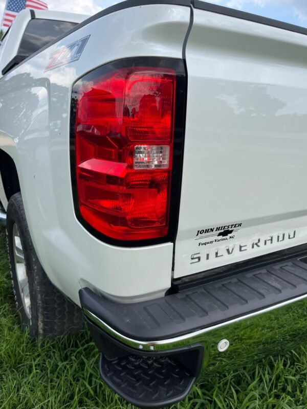 2017 Chevrolet Silverado 70.000 millas