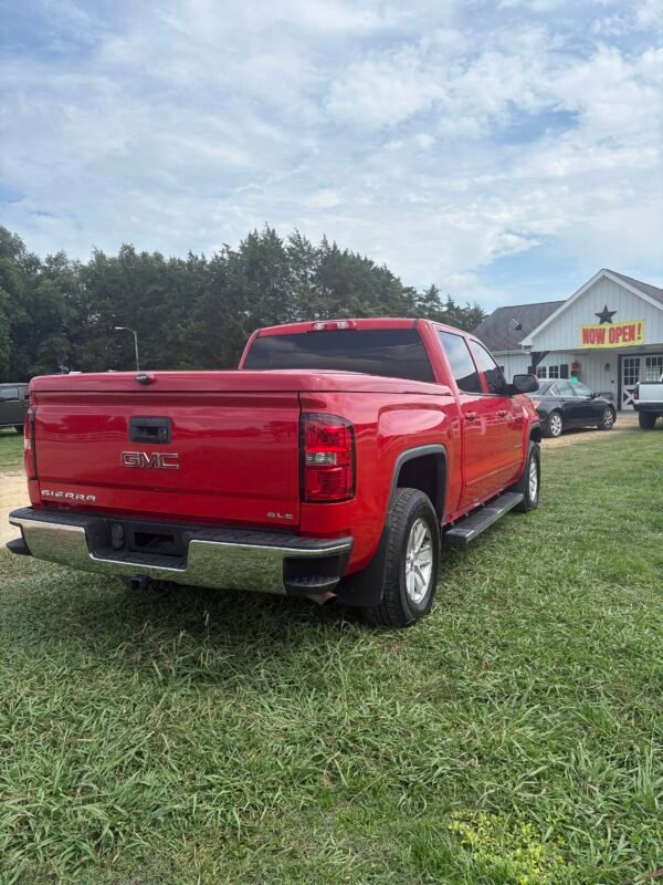 2014 GMC SIERRA | 143mil millas