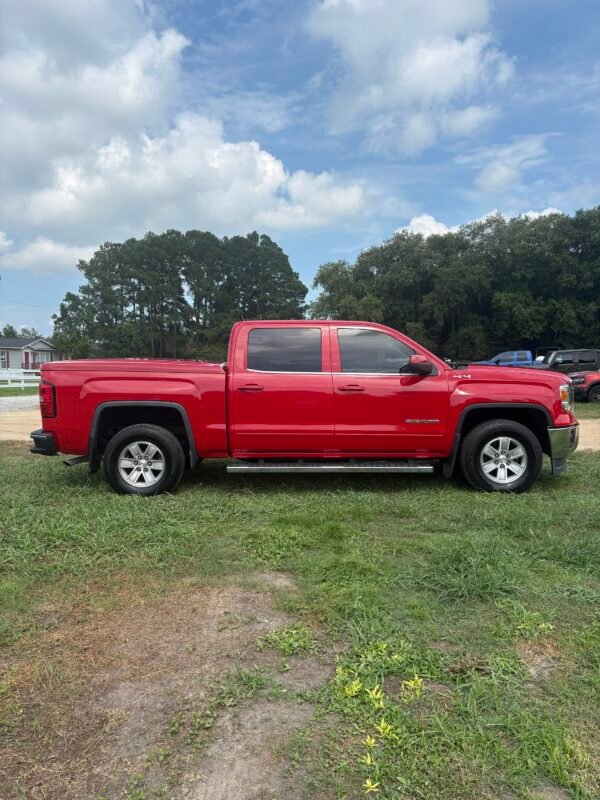 2014 GMC SIERRA | 143mil millas