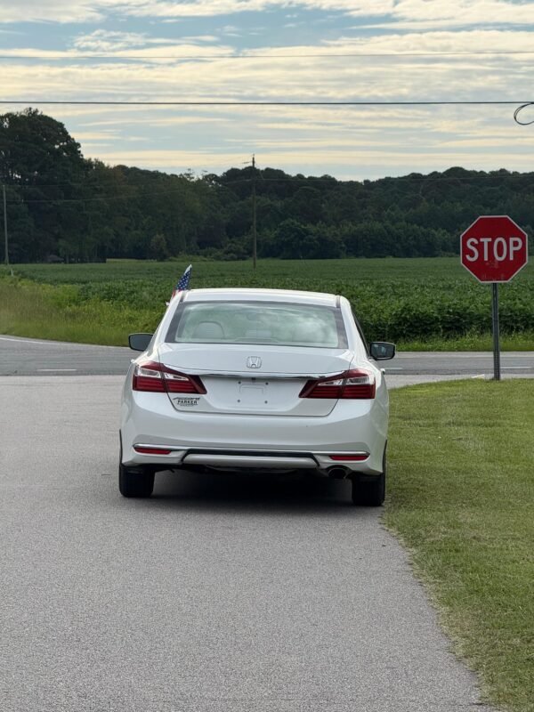 2017 Honda Accord 53mil millas