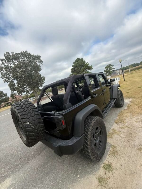 2016 Jeep Wrangler Unlimited Sport | 76 millas