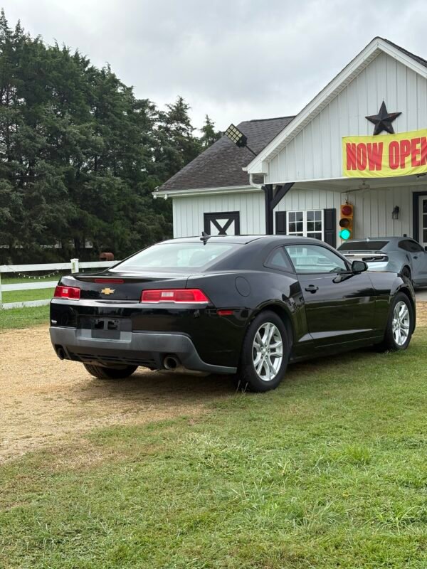 2015 Chevrolet Camaro LS Coupe | 29mil millas