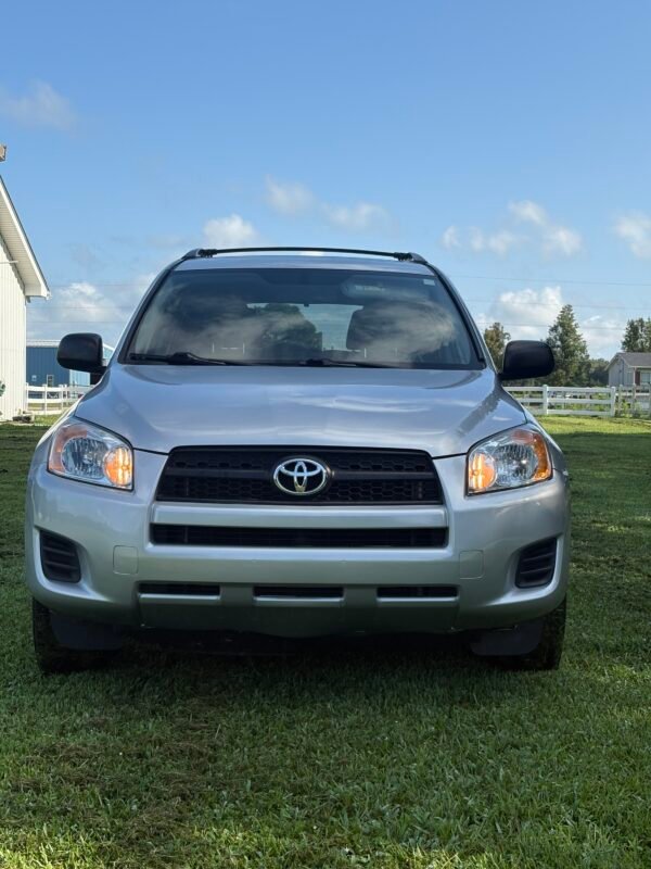 2012 Toyota RAV4 | 80mil millas
