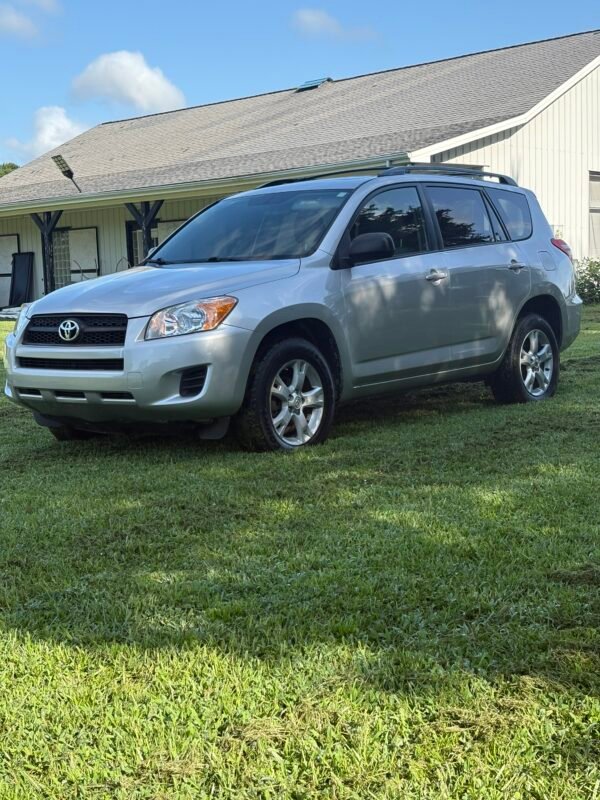 2012 Toyota RAV4 | 80mil millas