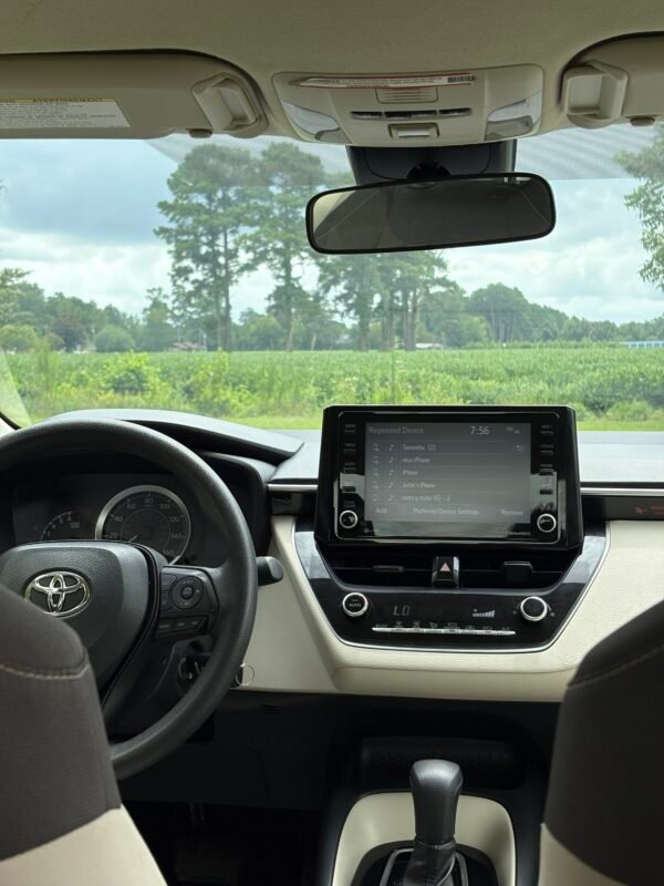 2022 Toyota Corolla | 65mil millas