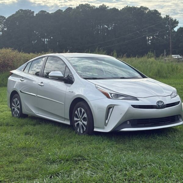 2019 Toyota Prius Hibrido | 113mil millas