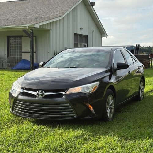 2016 Toyota Camry  | 83mil millas