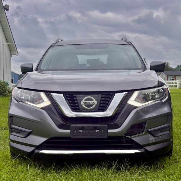 2017 Nissan Rogue SW | 86mil millas