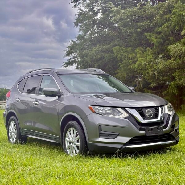 2017 Nissan Rogue SW | 86mil millas