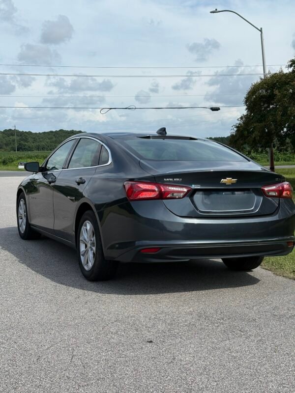2020 Chevrolet Malibu | 63mil millas