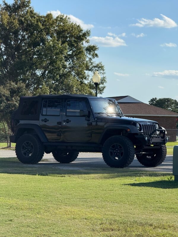 2016 Jeep Wrangler Unlimited Sport | 76 millas