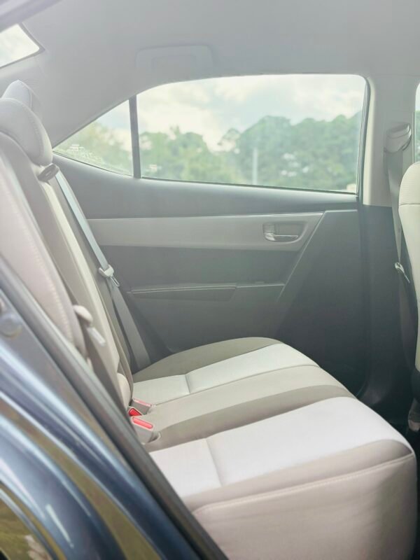 2018 Toyota Corolla LE | 67mil millas