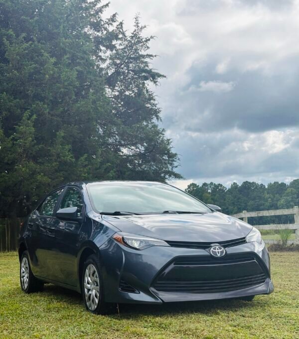 2018 Toyota Corolla LE | 67mil millas