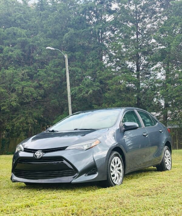 2018 Toyota Corolla LE | 67mil millas