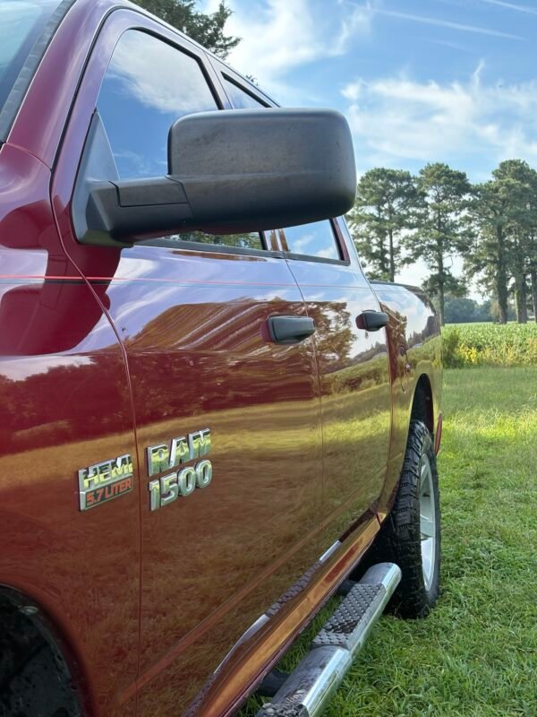 2014 Dodge RAM 1500 | 108mil millas