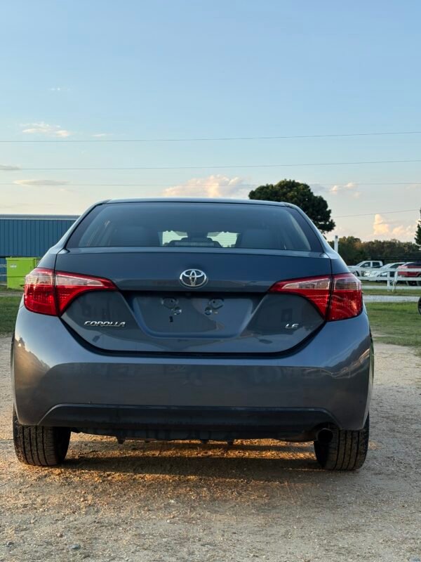 2019 Toyota Corolla | 63mil millas