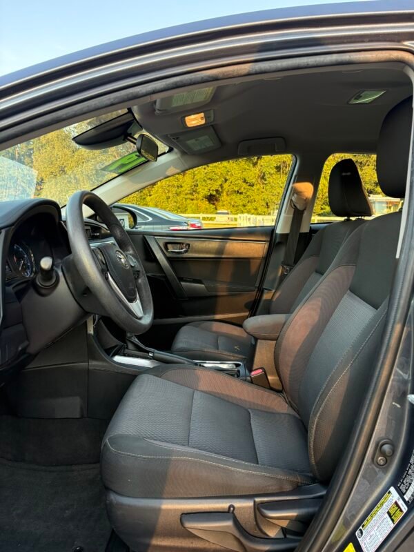 2019 Toyota Corolla | 63mil millas