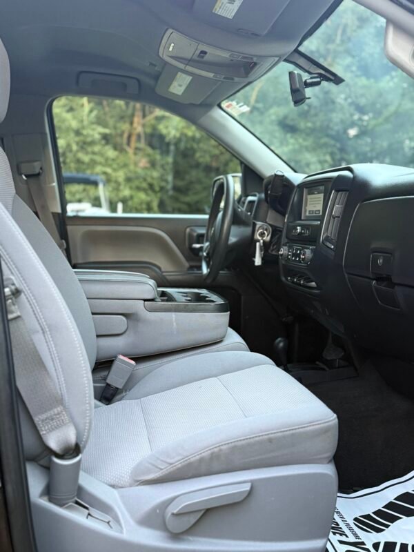 2016 Chevrolet Silverado LS