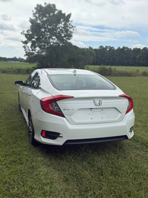 2017 HONDA CIVIC EX
