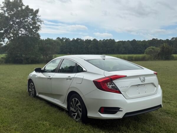 2017 HONDA CIVIC EX