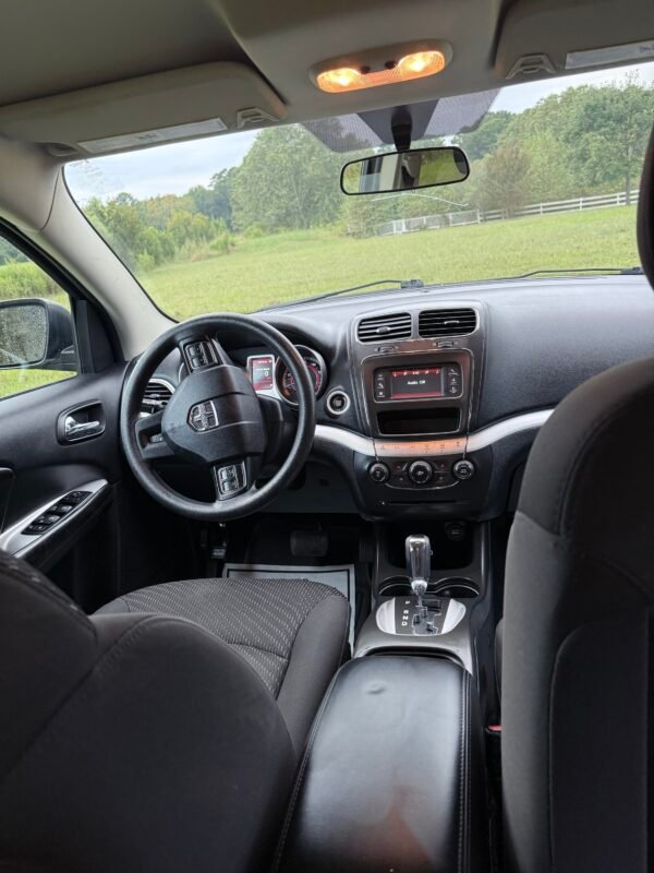 2017 DODGE JOURNEY SE