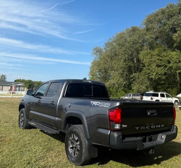 2018 TOYOTA TACOMA DOUBLE-CAB - TRD OFF-ROAD PICKUP