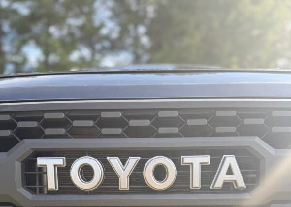 2018 TOYOTA TACOMA DOUBLE-CAB - TRD OFF-ROAD PICKUP