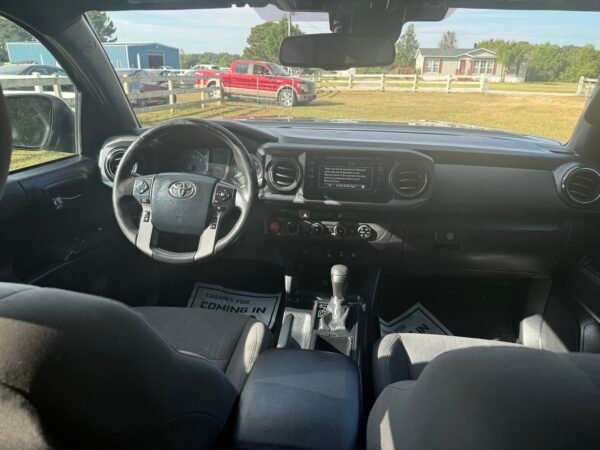 2018 TOYOTA TACOMA DOUBLE-CAB - TRD OFF-ROAD PICKUP
