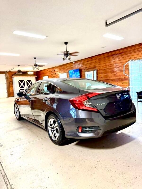 2017 HONDA CIVIC EX 45,000 MILLAS