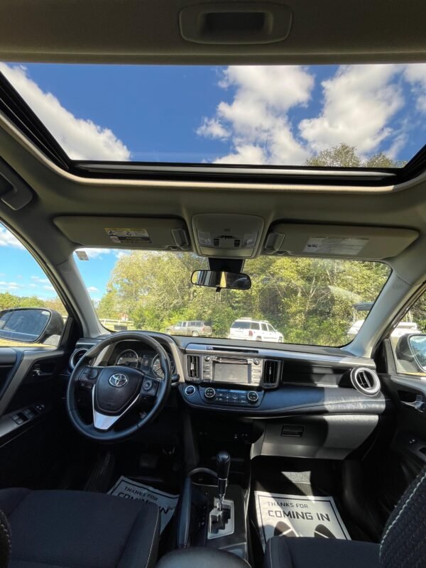 2017 TOYOTA RAV4 EXL