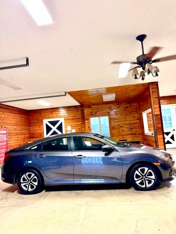 2017 HONDA CIVIC EX 45,000 MILLAS