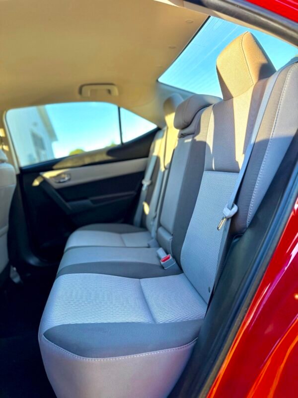 2017 TOYOTA COROLLA LE