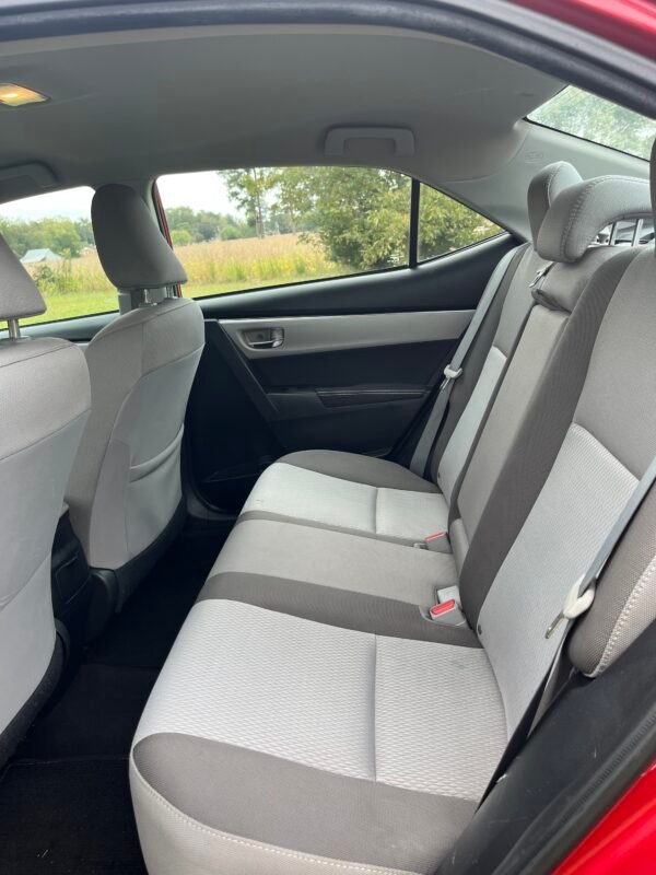 img_1683-2 2017 TOYOTA COROLLA LE | 102 MIL MILLAS