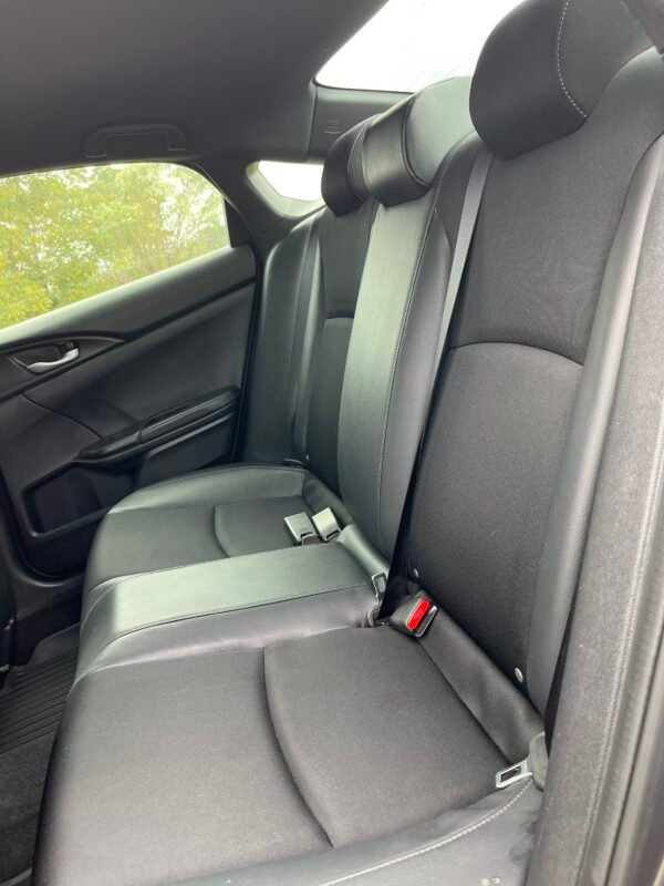 2019 HONDA CIVIC SPORT  |   120 MIL MILLAs
