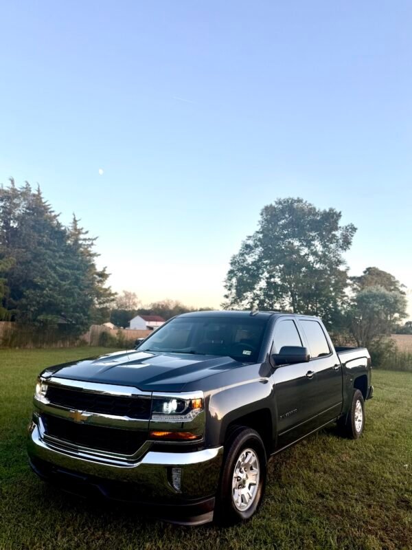2017 CHEVROLET SILVERADO K1500 LT