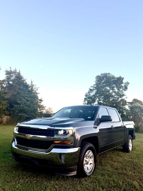2017 CHEVROLET SILVERADO K1500 LT