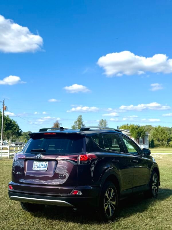 2017 TOYOTA RAV4 EXL
