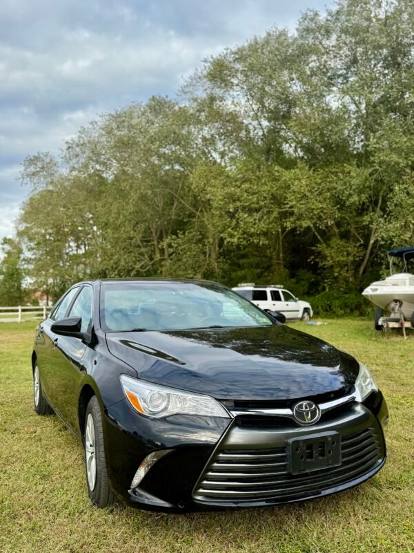 2016 TOYOTA CAMRY LE