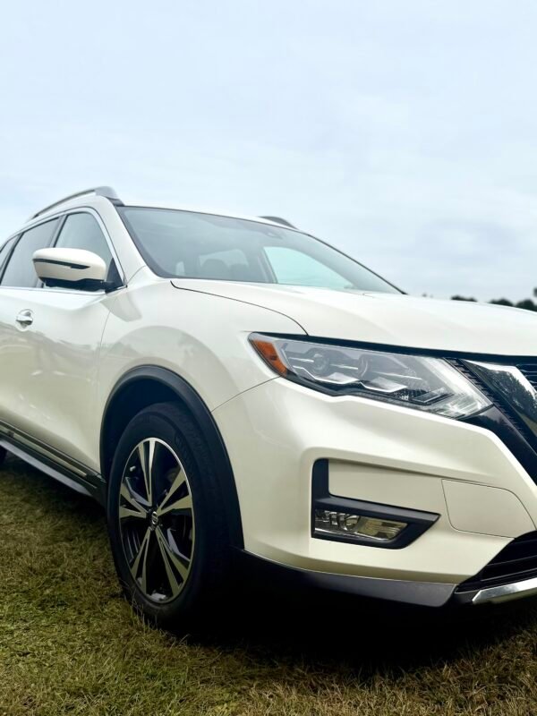 2018 NISSAN ROGUE SL