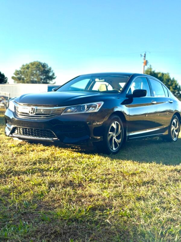 2017 HONDA ACCORD LX SEDAN