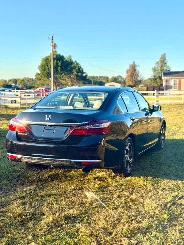 2017 HONDA ACCORD LX SEDAN